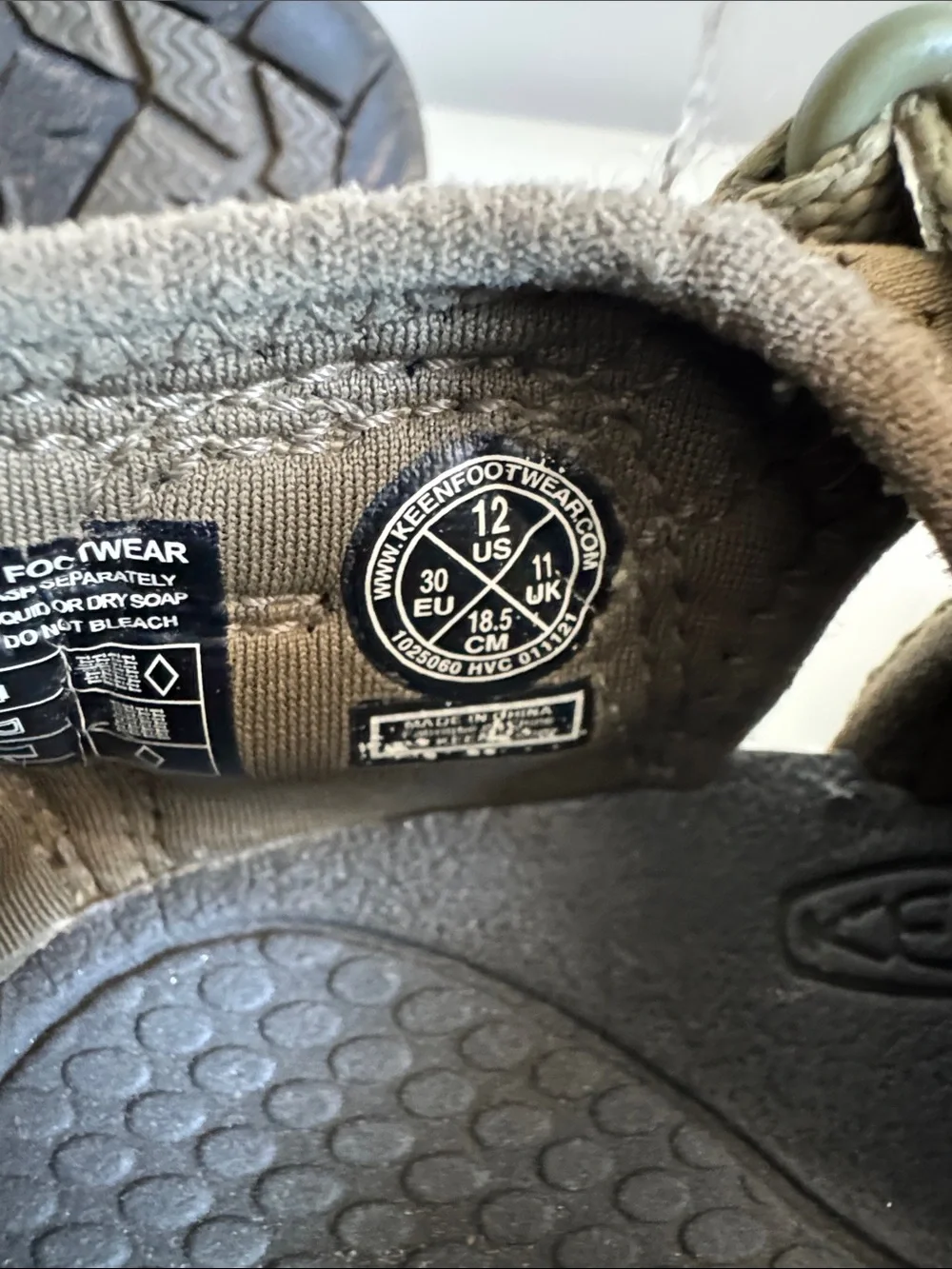 Keen Kids Closed-Toe Sandals in Olive/Tan with Red Accents